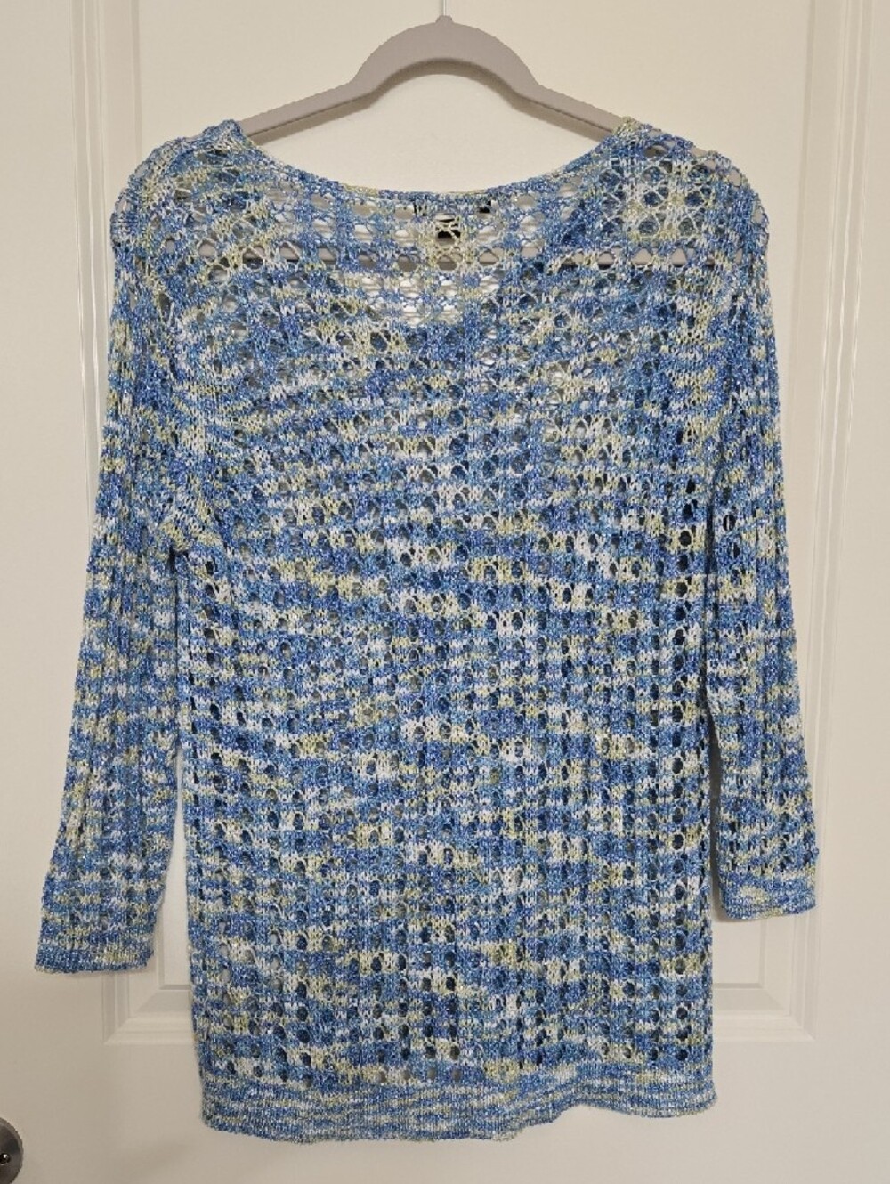 Tribal Blue and White Open-Knit Sweater Top - Picture 2 of 2